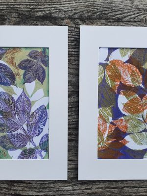 2er SET Monoprint. Handgemacht Druck auf der Gelplatte in grün, braun, Lilatöne