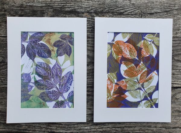 2er SET Monoprint. Handgemacht Druck auf der Gelplatte in grün, braun, Lilatöne